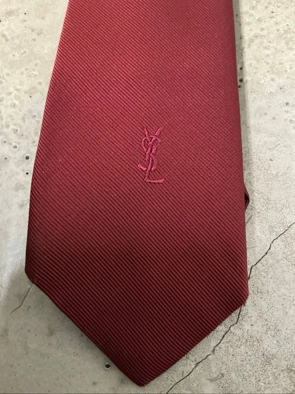 Yves Saint Laurent Bintage Knit Tie | Burgundy